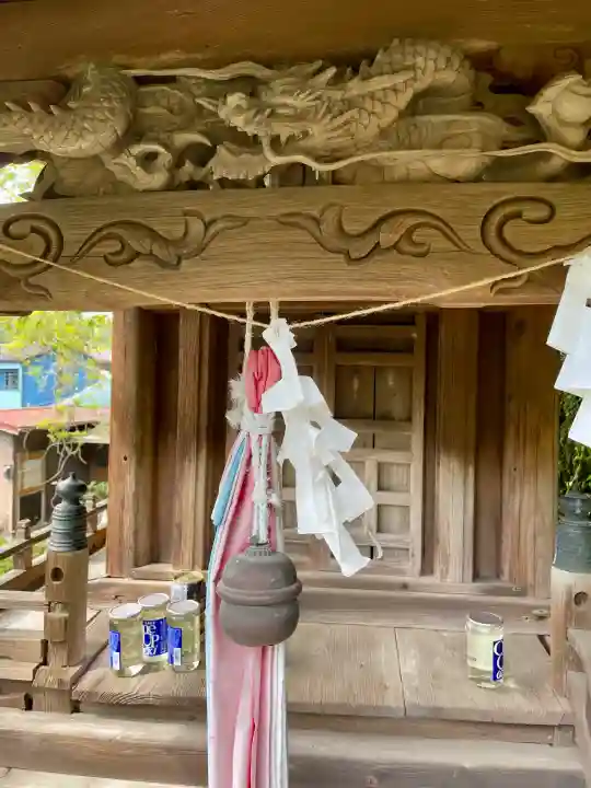 八幡宮の{uncategorized: "未分類", other: "その他", undefined: "問題あり", building: "その他建物", grave: "お墓", sacred_gate: "鳥居", guardian: "狛犬", statue: "像", buddha: "仏像", history: "歴史", nature: "自然", garden: "庭園", animal: "動物", pagoda: "塔", temizu: "手水舎", mountain_gate: "山門・神門", sanctuary: "本殿・本堂", subordinate: "末社・摂社", art: "芸術", scenery: "景色", jizo: "地蔵", ema: "絵馬", goshuin: "御朱印", omikuji: "おみくじ", items: "授与品その他", amulet: "お守り", goshuincho: "御朱印帳", eats: "食事", festival: "お祭り", votive_dance: "神楽", shichigosan: "七五三参", wedding: "結婚式", experience: "体験その他", initially: "初詣", around: "周辺", anti_infection: "感染症対策"}