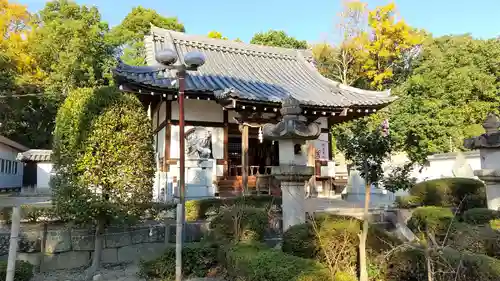 壺井八幡宮の本殿