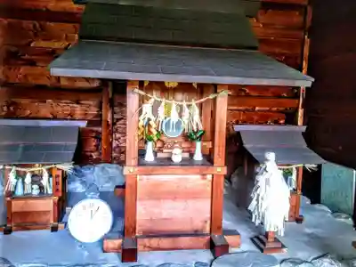 神明社の本殿・本堂