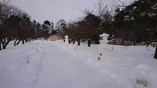 青森縣護國神社の建物その他