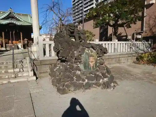 胡録神社の狛犬