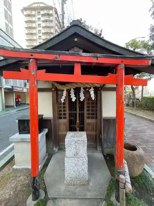 お玉大神(生田川の西岸)(兵庫県)