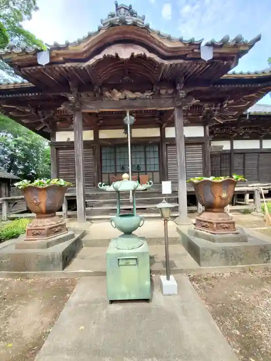 教王寺の本殿・本堂