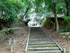 曽許乃御立神社の建物その他