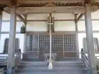 霊泉寺の本殿・本堂