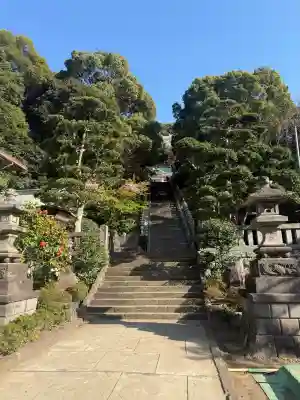 貴船神社の{uncategorized: "未分類", other: "その他", undefined: "問題あり", building: "その他建物", grave: "お墓", sacred_gate: "鳥居", guardian: "狛犬", statue: "像", buddha: "仏像", history: "歴史", nature: "自然", garden: "庭園", animal: "動物", pagoda: "塔", temizu: "手水舎", mountain_gate: "山門・神門", sanctuary: "本殿・本堂", subordinate: "末社・摂社", art: "芸術", scenery: "景色", jizo: "地蔵", ema: "絵馬", goshuin: "御朱印", omikuji: "おみくじ", items: "授与品その他", amulet: "お守り", goshuincho: "御朱印帳", eats: "食事", festival: "お祭り", votive_dance: "神楽", shichigosan: "七五三参", wedding: "結婚式", experience: "体験その他", initially: "初詣", around: "周辺", anti_infection: "感染症対策"}