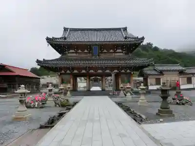 恐山菩提寺の山門・神門