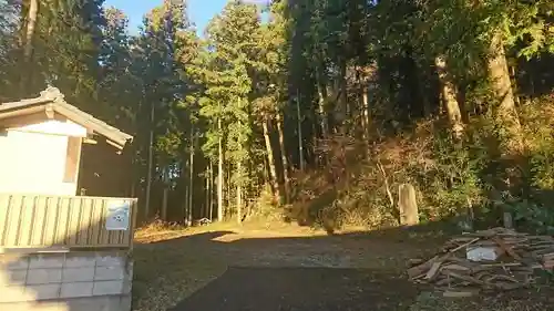 菅東山出世稲荷神社のその他建物