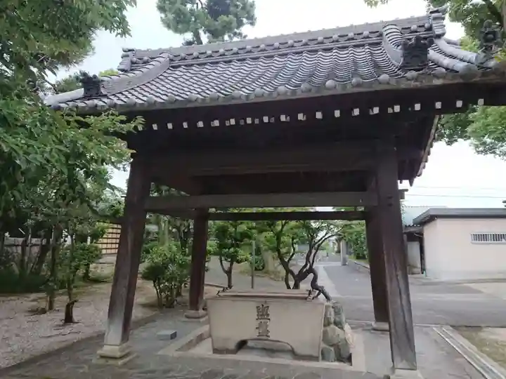 萬福寺の手水舎