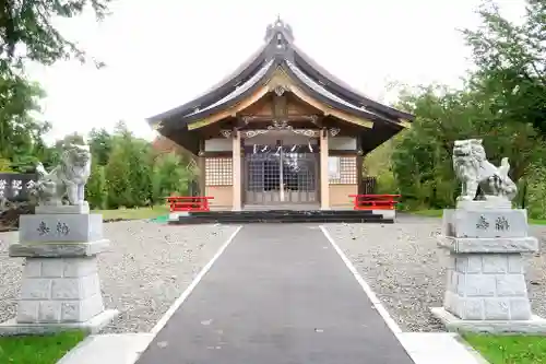 早来神社の本殿