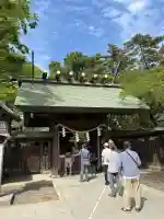 意富比神社の{uncategorized: "未分類", other: "その他", undefined: "問題あり", building: "その他建物", grave: "お墓", sacred_gate: "鳥居", guardian: "狛犬", statue: "像", buddha: "仏像", history: "歴史", nature: "自然", garden: "庭園", animal: "動物", pagoda: "塔", temizu: "手水舎", mountain_gate: "山門・神門", sanctuary: "本殿・本堂", subordinate: "末社・摂社", art: "芸術", scenery: "景色", jizo: "地蔵", ema: "絵馬", goshuin: "御朱印", omikuji: "おみくじ", items: "授与品その他", amulet: "お守り", goshuincho: "御朱印帳", eats: "食事", festival: "お祭り", votive_dance: "神楽", shichigosan: "七五三参", wedding: "結婚式", experience: "体験その他", initially: "初詣", around: "周辺", anti_infection: "感染症対策"}