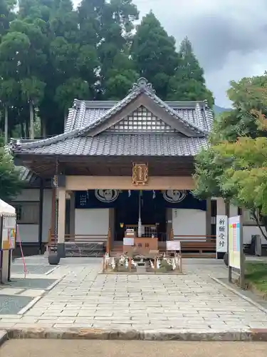 阿蘇白水龍神權現～白蛇神社～(熊本県)