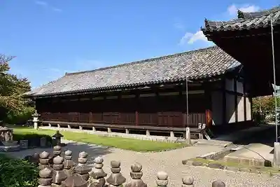 元興寺の本殿・本堂