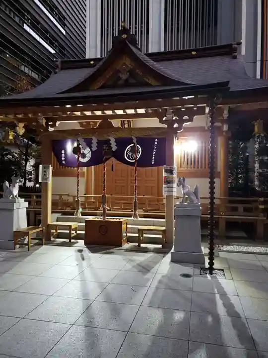 福徳神社(芽吹稲荷)の本殿・本堂