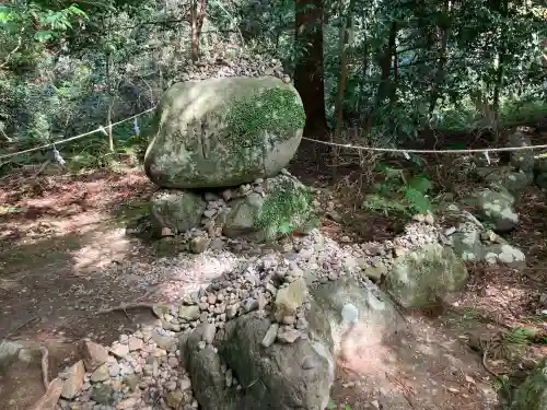 氣多大社の{uncategorized: "未分類", other: "その他", undefined: "問題あり", building: "その他建物", grave: "お墓", sacred_gate: "鳥居", guardian: "狛犬", statue: "像", buddha: "仏像", history: "歴史", nature: "自然", garden: "庭園", animal: "動物", pagoda: "塔", temizu: "手水舎", mountain_gate: "山門・神門", sanctuary: "本殿・本堂", subordinate: "末社・摂社", art: "芸術", scenery: "景色", jizo: "地蔵", ema: "絵馬", goshuin: "御朱印", omikuji: "おみくじ", items: "授与品その他", amulet: "お守り", goshuincho: "御朱印帳", eats: "食事", festival: "お祭り", votive_dance: "神楽", shichigosan: "七五三参", wedding: "結婚式", experience: "体験その他", initially: "初詣", around: "周辺", anti_infection: "感染症対策"}