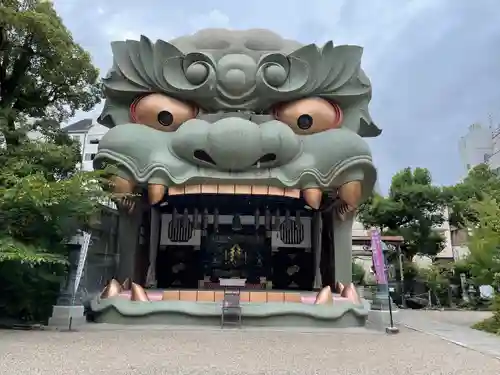 難波八阪神社の狛犬