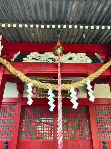 南大沢八幡神社の{uncategorized: "未分類", other: "その他", undefined: "問題あり", building: "その他建物", grave: "お墓", sacred_gate: "鳥居", guardian: "狛犬", statue: "像", buddha: "仏像", history: "歴史", nature: "自然", garden: "庭園", animal: "動物", pagoda: "塔", temizu: "手水舎", mountain_gate: "山門・神門", sanctuary: "本殿・本堂", subordinate: "末社・摂社", art: "芸術", scenery: "景色", jizo: "地蔵", ema: "絵馬", goshuin: "御朱印", omikuji: "おみくじ", items: "授与品その他", amulet: "お守り", goshuincho: "御朱印帳", eats: "食事", festival: "お祭り", votive_dance: "神楽", shichigosan: "七五三参", wedding: "結婚式", experience: "体験その他", initially: "初詣", around: "周辺", anti_infection: "感染症対策"}
