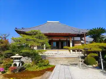 光蓮寺の本殿・本堂