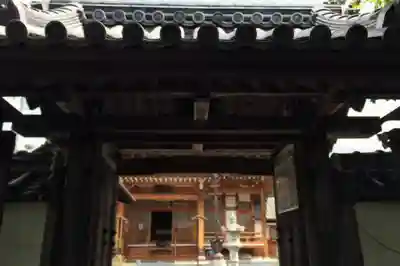 法融寺の山門・神門