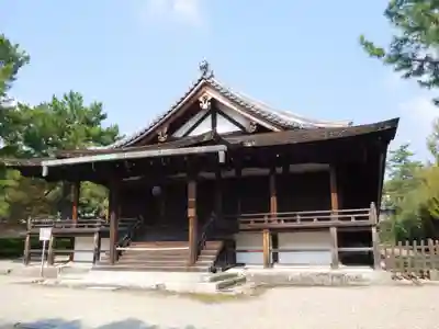 法隆寺の本殿・本堂