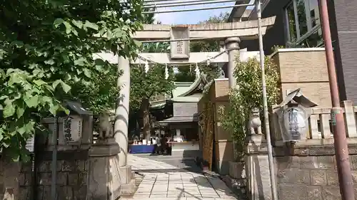 小野照崎神社の鳥居