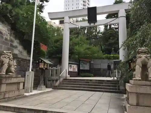 乃木神社の鳥居