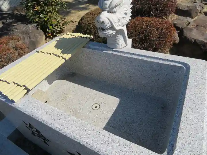 能満寺の手水舎