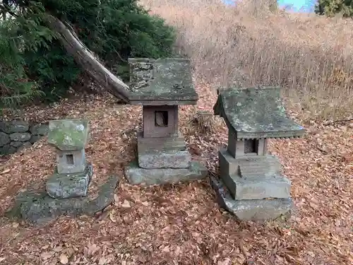 諏訪神社(真田本城跡)の末社