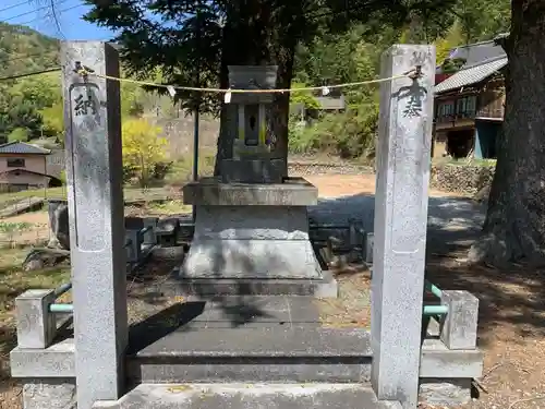 日吉神社の末社