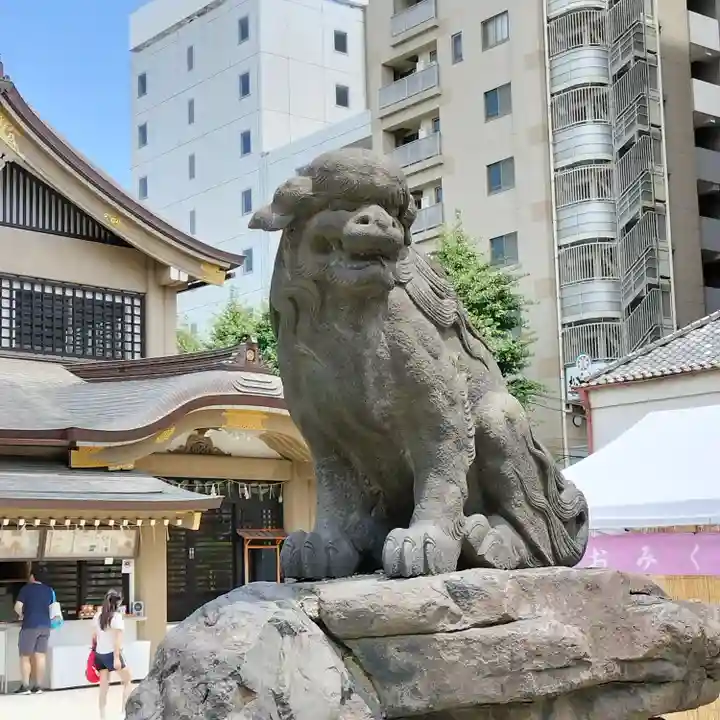 浅草神社の狛犬