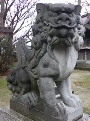 聖神社の狛犬