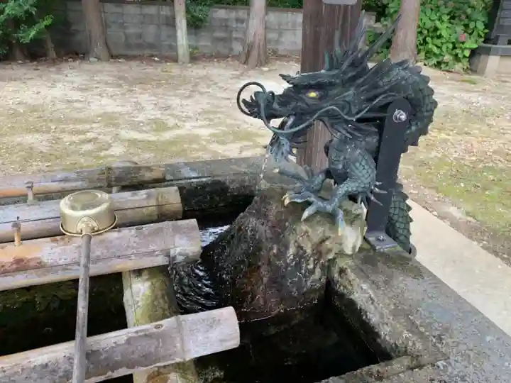 鼬幣稲荷神社の手水舎