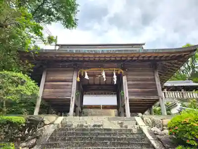 荒田神社の山門・神門