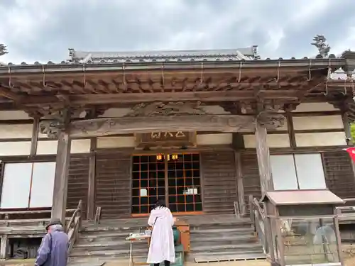 天台宗 五大山 白毫寺の本殿・本堂