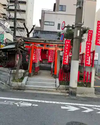 装束稲荷神社(王子稲荷神社境外摂社)の鳥居