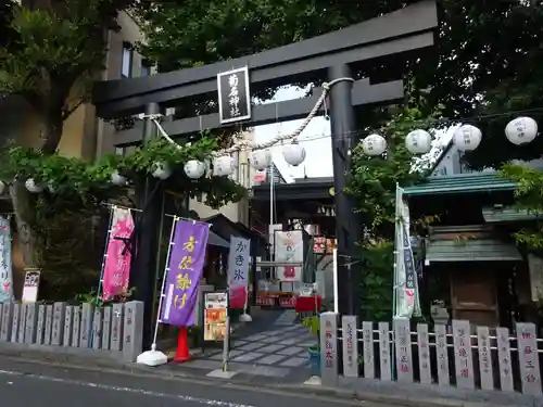 菊名神社の鳥居