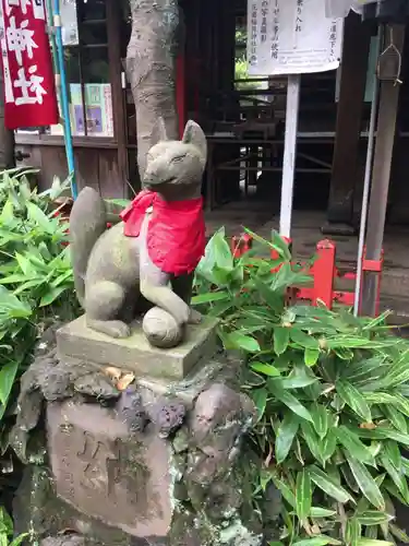 花園稲荷神社の狛犬