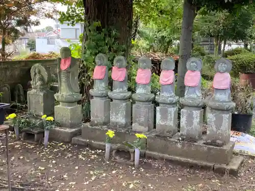 雲性寺の地蔵