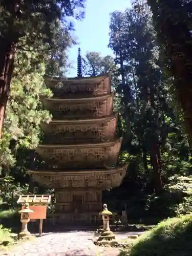 出羽神社(出羽三山神社)～三神合祭殿～の塔