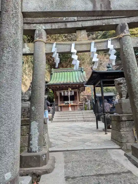 銭洗弁財天宇賀福神社(神奈川県)