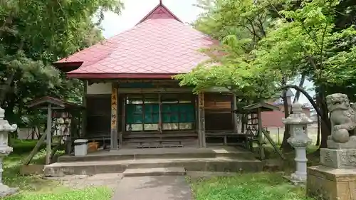 高城八幡宮の本殿