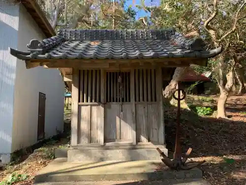 諏訪神社の末社・摂社