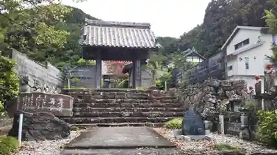 龍岳院の山門・神門