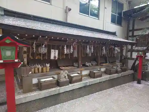 子安神社の末社・摂社