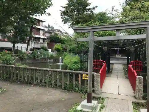 厳島神社(東京都)