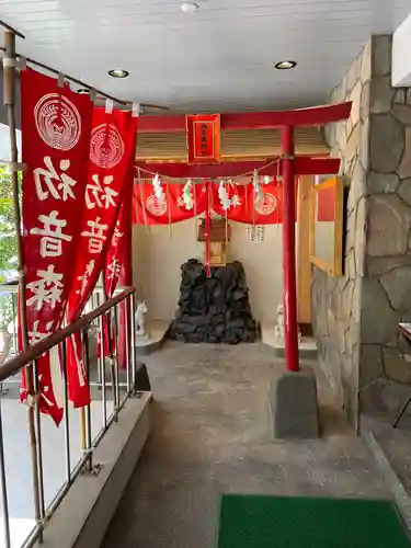 初音森神社の本殿・本堂