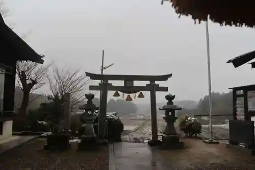 長屋神社の鳥居