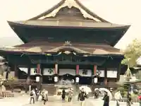 善光寺の本殿・本堂