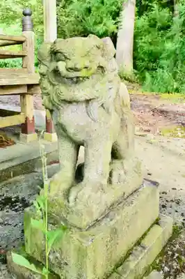 石動神社の狛犬