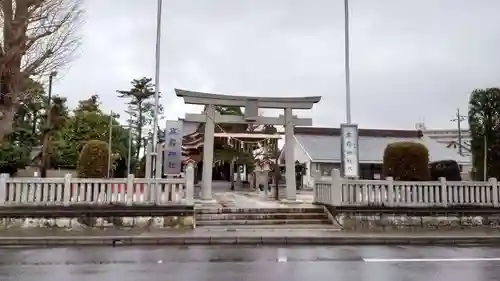 高靇神社の鳥居